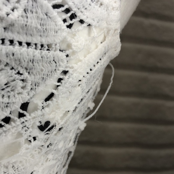 Nazz Couture white crochet turtleneck sleeveless dress. Size S. Minor flaws. - Picture 11 of 16